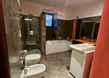 Bagno - Appartamento via cristoforo colombo
 
2, Milazzo - foto 20