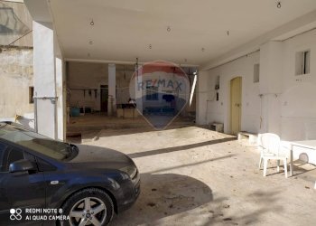 Soggiorno - Rustico Contrada Asprolonga
 
2, Mattinata - foto 11