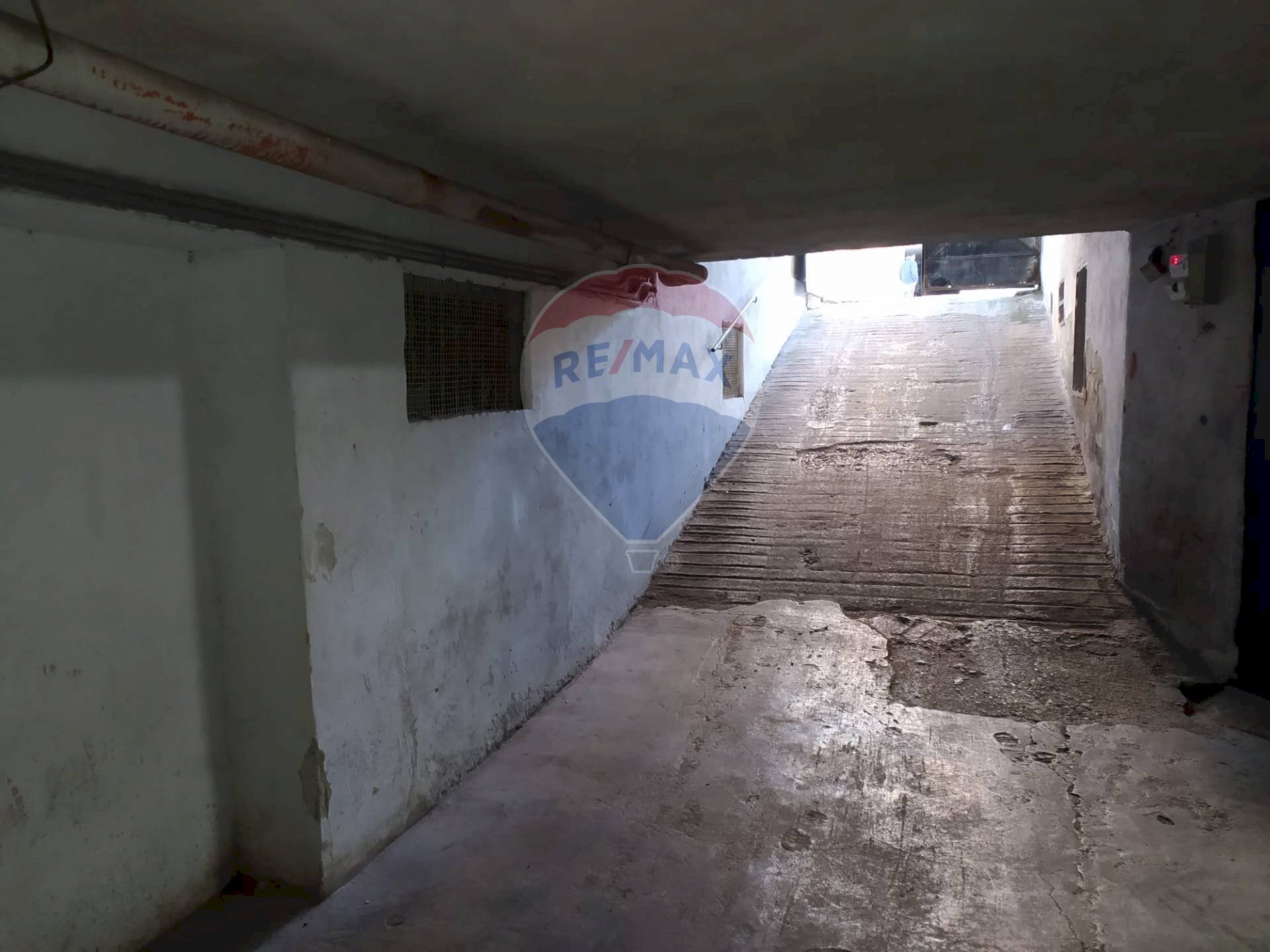 Parcheggio - Box Via Don Luigi Sturzo
 
1, Mattinata - foto 2