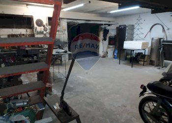 Dispensa di stoccaggio - Box Via Don Luigi Sturzo
 
1, Mattinata - foto 5