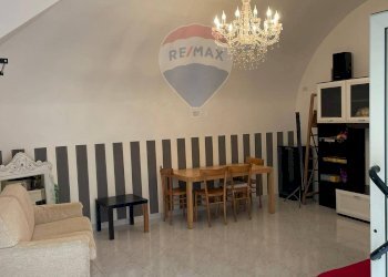 Sala da pranzo - Monolocale Via Stella (Cortile Arco San Martino)
 
17, Manfredonia - foto 6