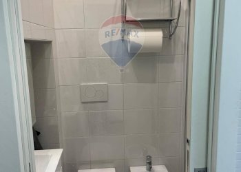 Bagno - Monolocale Via Stella (Cortile Arco San Martino)
 
17, Manfredonia - foto 9