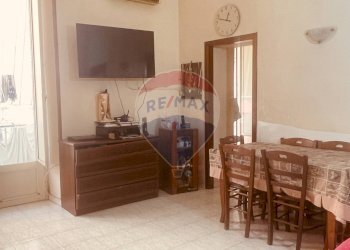 Sala da pranzo - Trilocale Via Speranzella
 
59, Napoli - foto 7