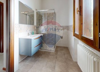 Bagno - Quadrilocale Via Fecchiera
 
24, Valli del Pasubio - foto 11