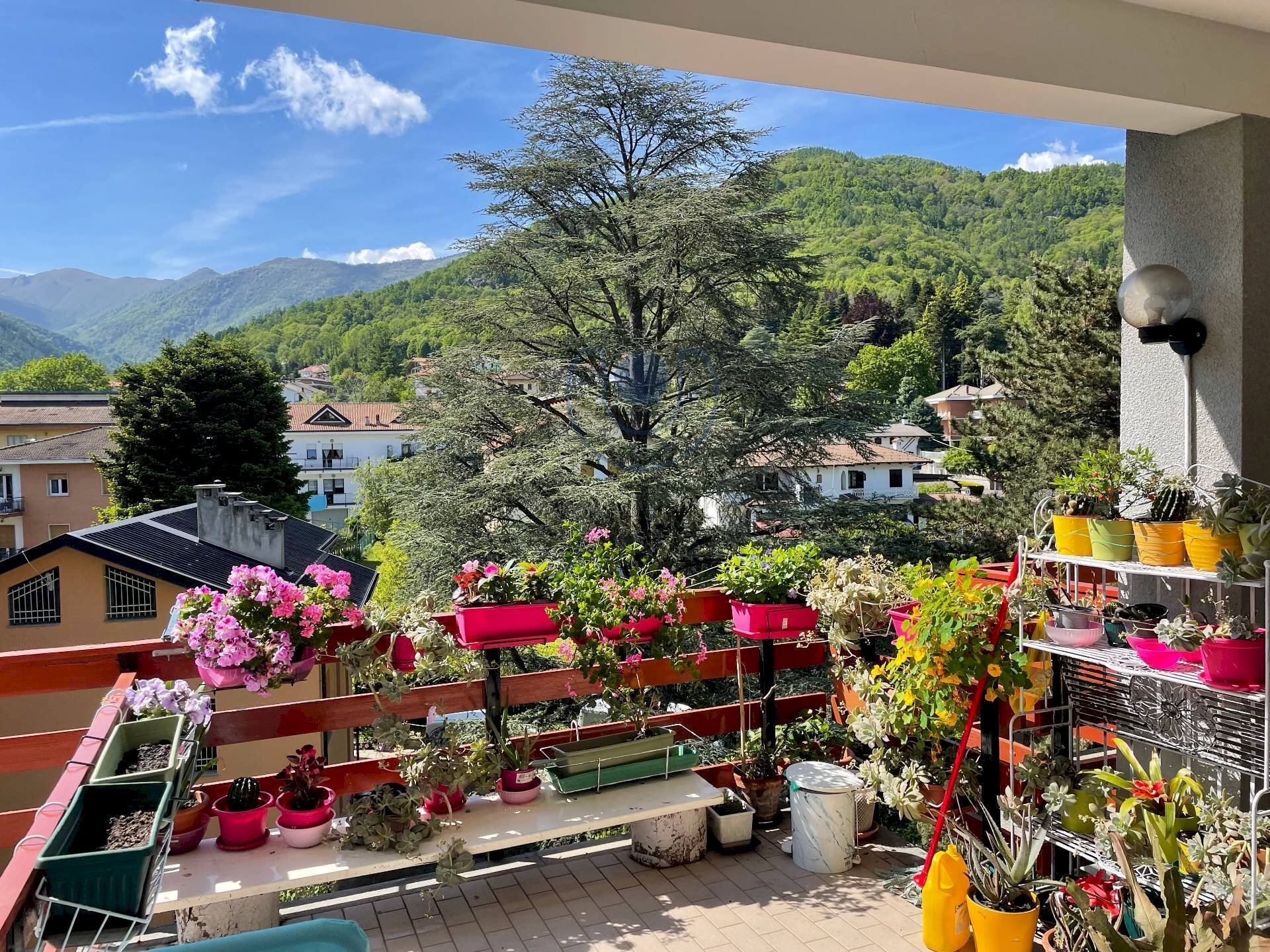 Foto 1 - Trilocale via freinetto
 
51, Coazze - foto 1