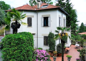 Foto 1 - Villa Via Giacomo Puccini
 
4, Venegono Superiore - foto 1