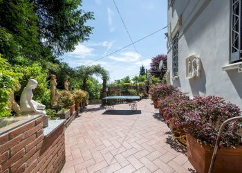 Foto 8 - Villa Via Giacomo Puccini
 
4, Venegono Superiore - foto 8