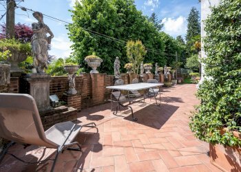 Foto 11 - Villa Via Giacomo Puccini
 
4, Venegono Superiore - foto 11