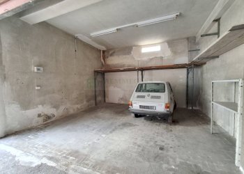 Foto 1 - Box Via Leucatia
 
131, Catania - foto 1