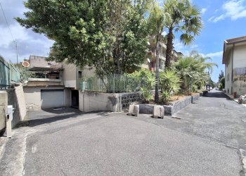 Foto 26 - Box Via Leucatia
 
131, Catania - foto 25