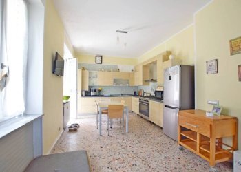 Cucina - Villa strada Comunale Carassone, 4, Mondovì - foto 5
