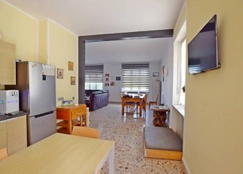 Cucina - Villa strada Comunale Carassone, 4, Mondovì - foto 12