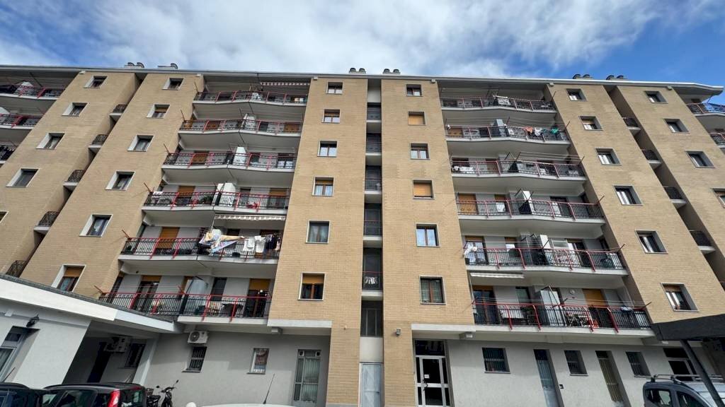 Facciata - Trilocale via Clavalité, 37, Aosta - foto 2