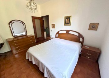 Camera da letto - Villa via Borgoticino, Agrate Conturbia - foto 29