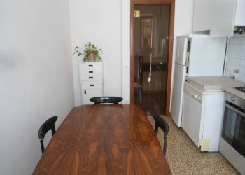 Cucina - Trilocale via del Borgo di San Pietro, Bologna (zona Irnerio) - foto 16