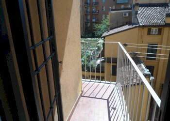 Balcone - Trilocale via del Borgo di San Pietro, Bologna (zona Irnerio) - foto 18