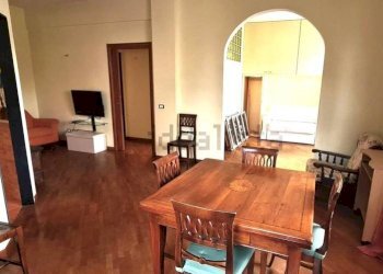 Salone - Appartamento via Enrico Figari, Camogli - foto 2