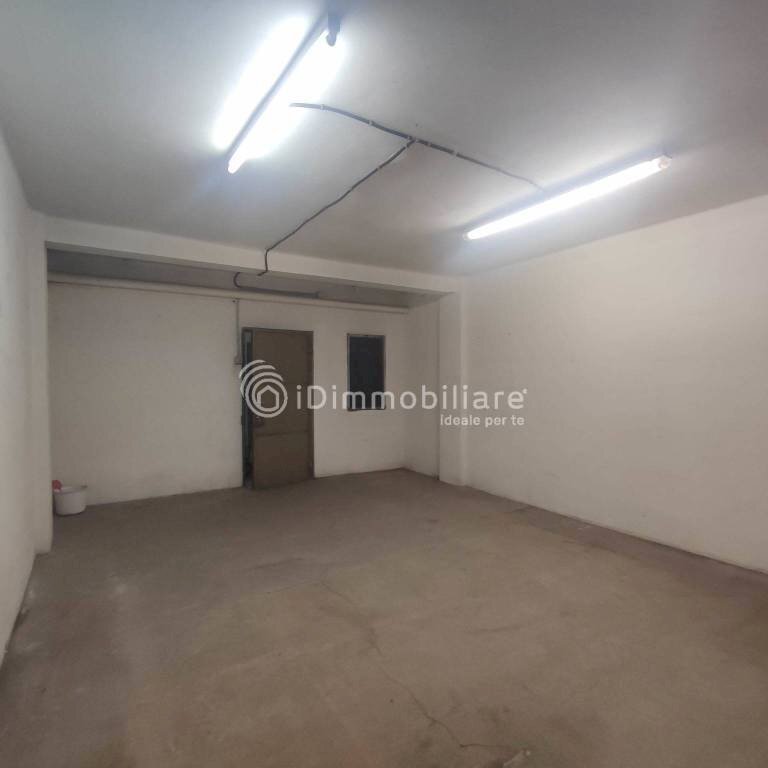 Magazzino - Warehouse via Varese, 1, Torino - photo 3