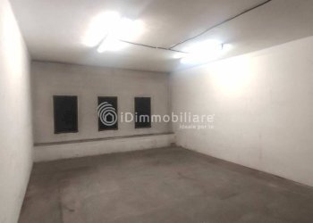 Magazzino - Magazzino via Varese, 1, Torino - foto 1