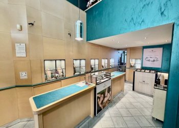 Salone - Negozio via Italia, 12, Biella - foto 6