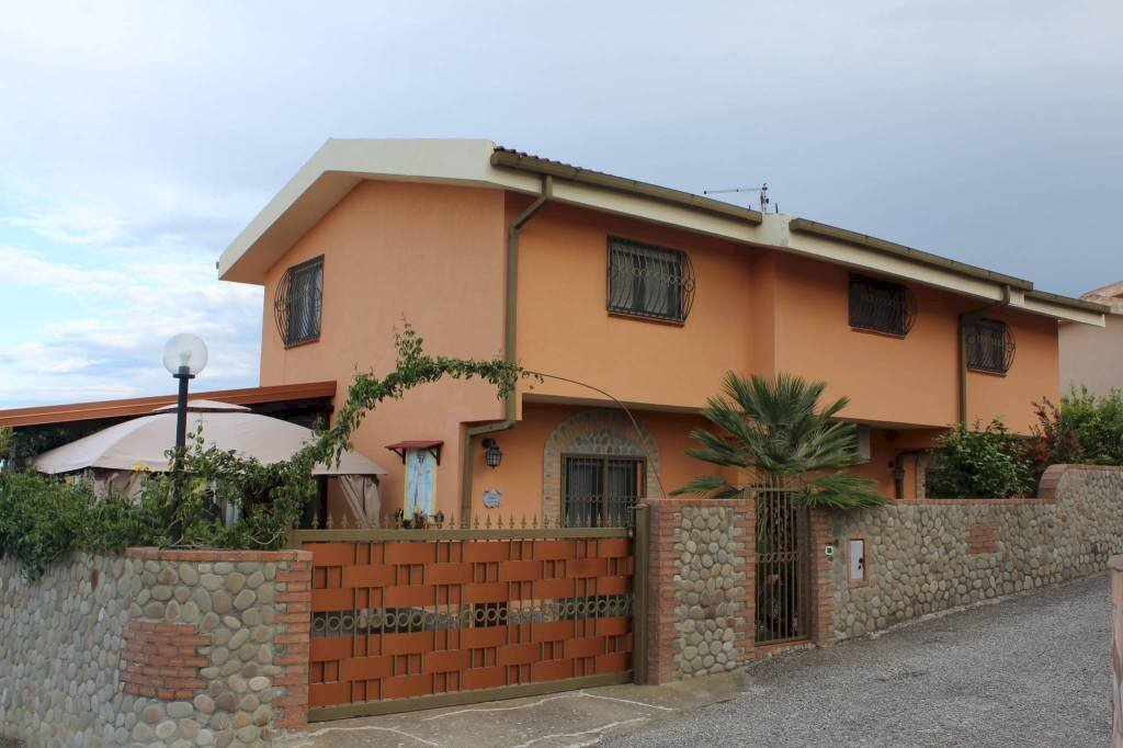 Facciata - Villa via Piano Marina, Roseto Capo Spulico - photo 2