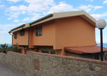 Facciata - Villa via Piano Marina, Roseto Capo Spulico - foto 11