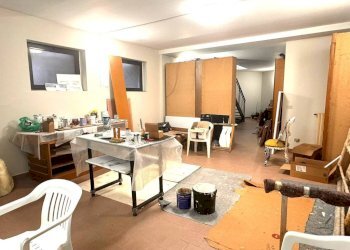 Magazzino - Negozio via Roma, 12, Chieri - foto 12