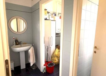 Bagno - Negozio via Roma, 12, Chieri - foto 16