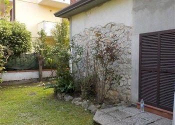 Giardino - Trilocale via Podenzana, Massa - foto 13