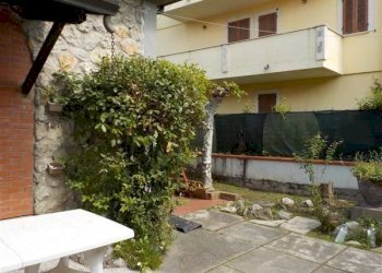 Giardino - Trilocale via Podenzana, Massa - foto 17