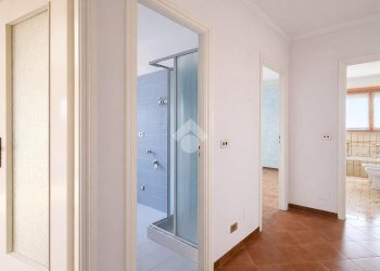 Apartment Via Milano, Bra - photo 15