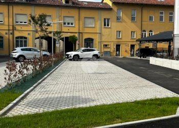Posto Auto Via Cesare Battisti, Fossano - foto 6