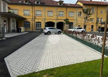 Posto Auto Via Cesare Battisti, Fossano - foto 7