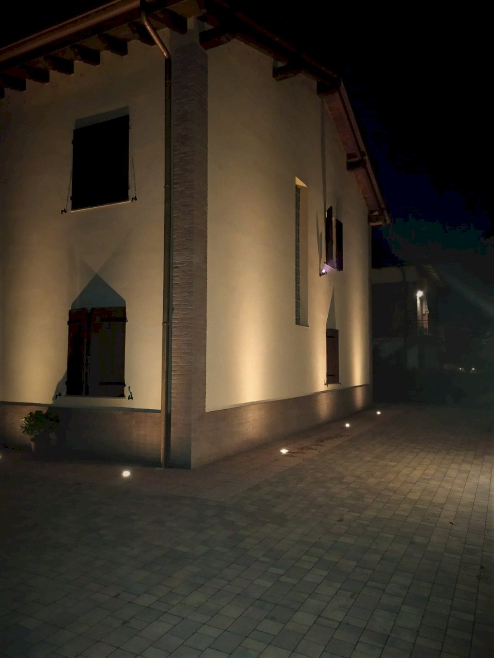 Single Family Villa Camposanto - photo 1