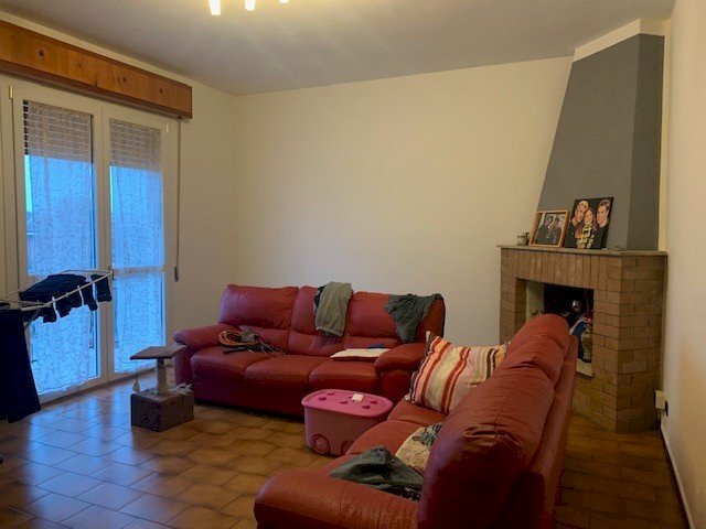 Apartment Camposanto - photo 2