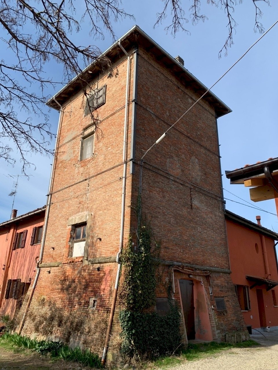 Casa indipendente Castel San Pietro Terme - foto 1