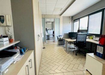 Capannone Modena - foto 13