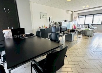 Capannone Modena - foto 17