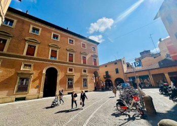 Appartamento Bologna (zona Centro Storico) - foto 1