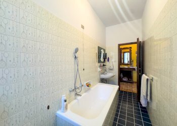 Semi-detached Villa Granarolo dell'Emilia - photo 32