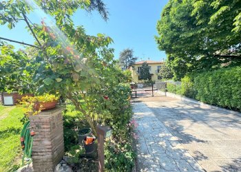 Semi-detached Villa Granarolo dell'Emilia - photo 72