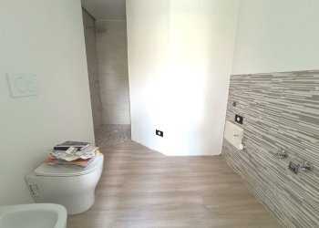 Two-room apartment Sanremo - photo 5