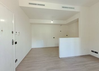 Two-room apartment Sanremo - photo 8