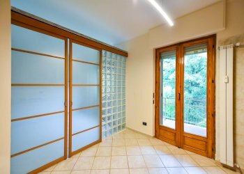 Trilocale Torino (zona Precollina) - foto 14