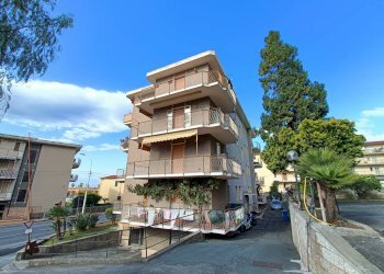 Trilocale Santo Stefano al Mare - foto 12