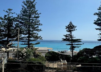 Three-room apartment Bordighera - photo 3