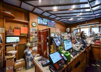 Commercial Activity Torino (neighborhood Campidoglio) - photo 12