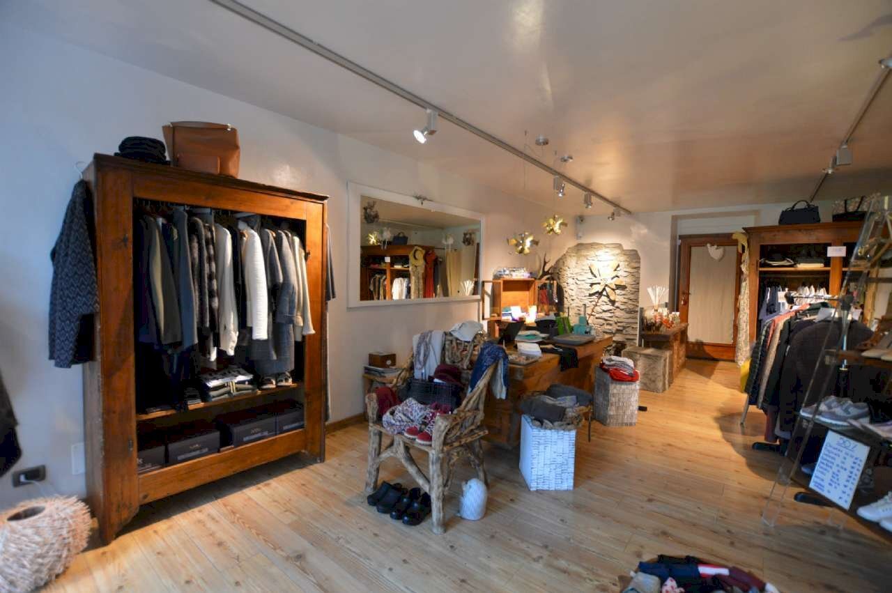 Commercial Premises Bardonecchia - photo 1