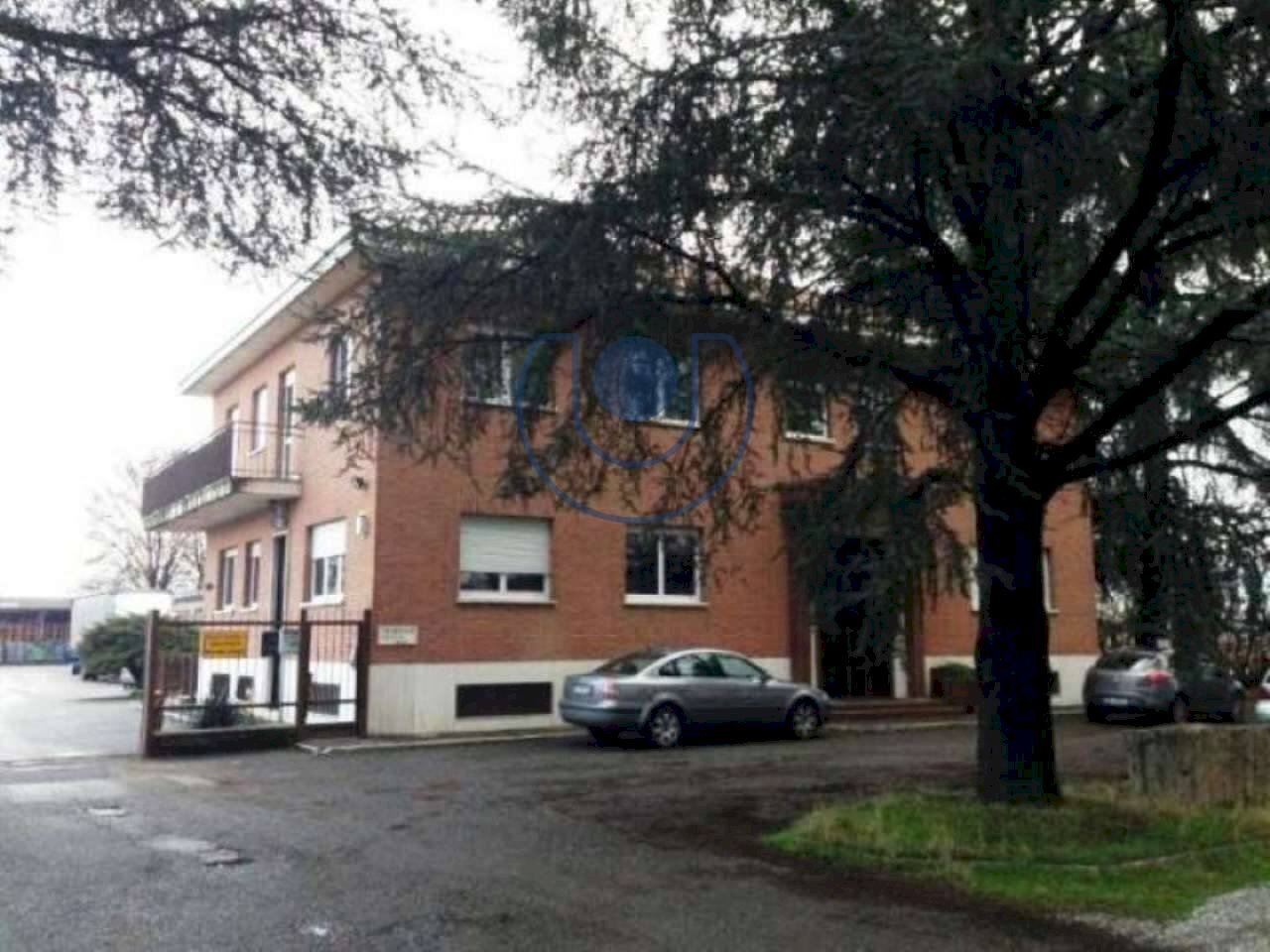 Shed Cambiano - photo 3