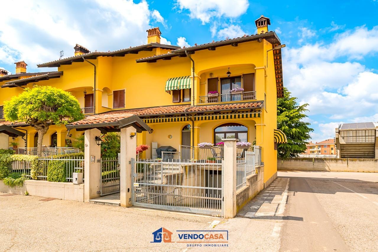 Casa indipendente Genola - foto 1